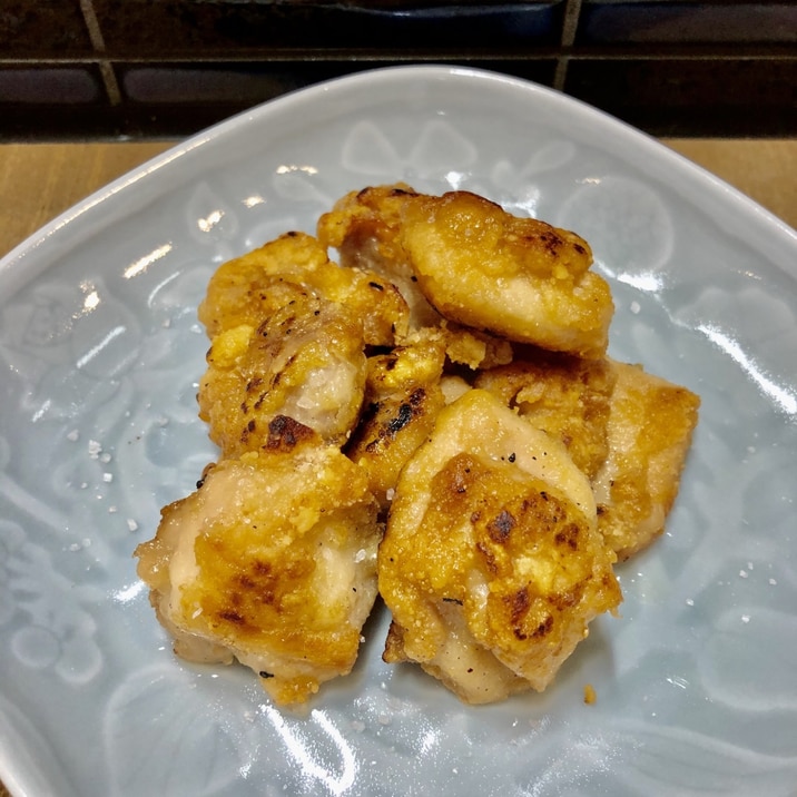 スキレットで鶏肉のカリカリ焼き